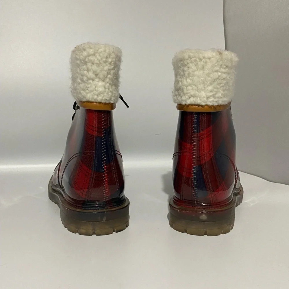 Kenneth Cole Reaction Red and Blue Plaid Winter Waterproof Boots